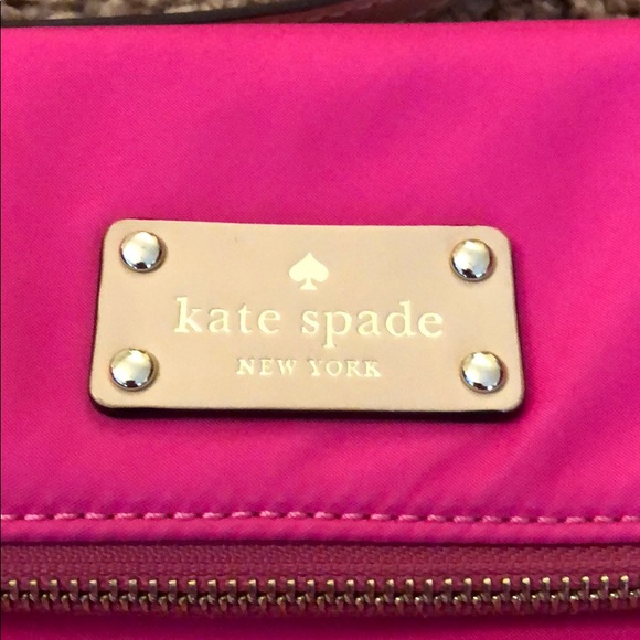 KATE SPADE Hot Pink crossbody 🌸💕 - Picture 3 of 8